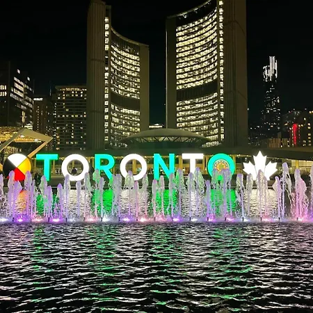 Central Toronto Economical Stay-Stress Free Checkin